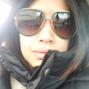 Meet your Posher, Maria